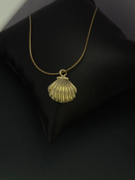 Ocean Charm Seashell Necklace - JEWELMINES